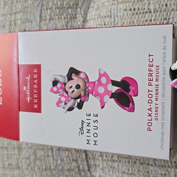 HALLMARK DISNEY PINK POLKA-DOT MINNIE MOUSE CHRISTMAS TREE ORNAMENT - Picture 3 of 9